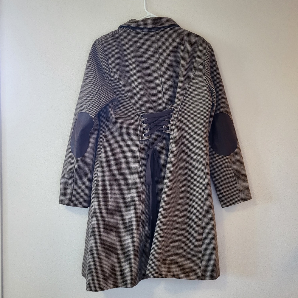 Elegant Women's Houndstooth Pea Coat - Picture 4 of 4